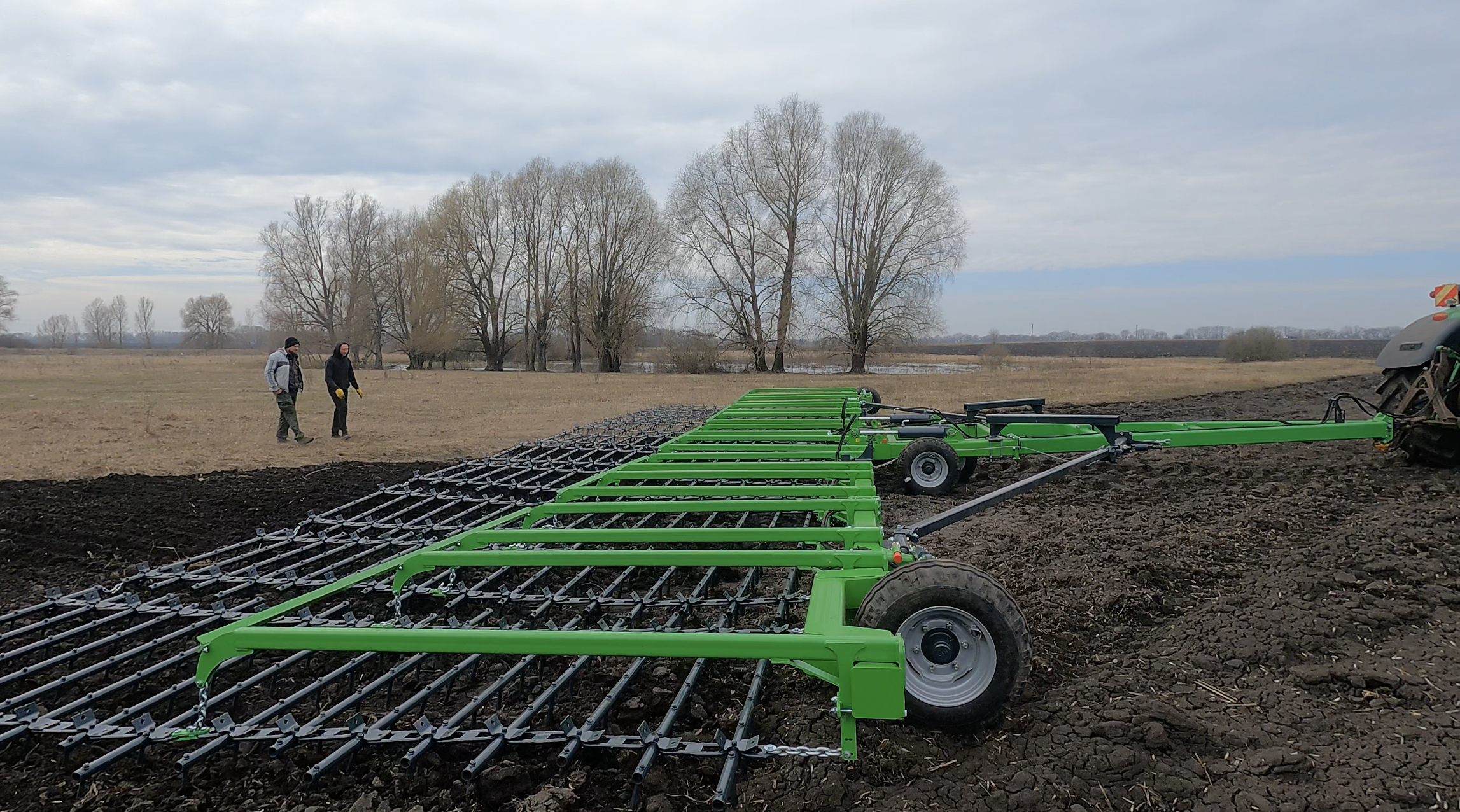 Перевірка якості контрольного проходу шлейфової борони